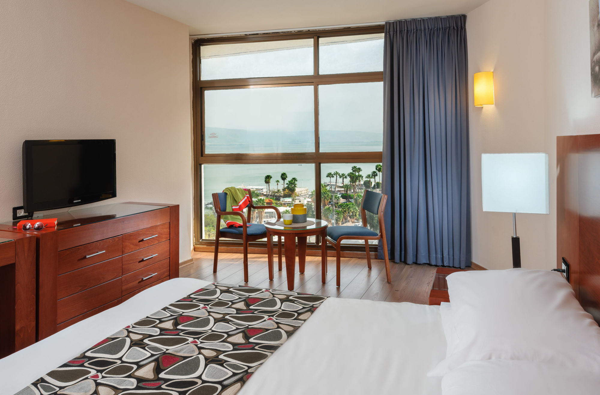 Leonardo Hotel Тиберия Екстериор снимка
