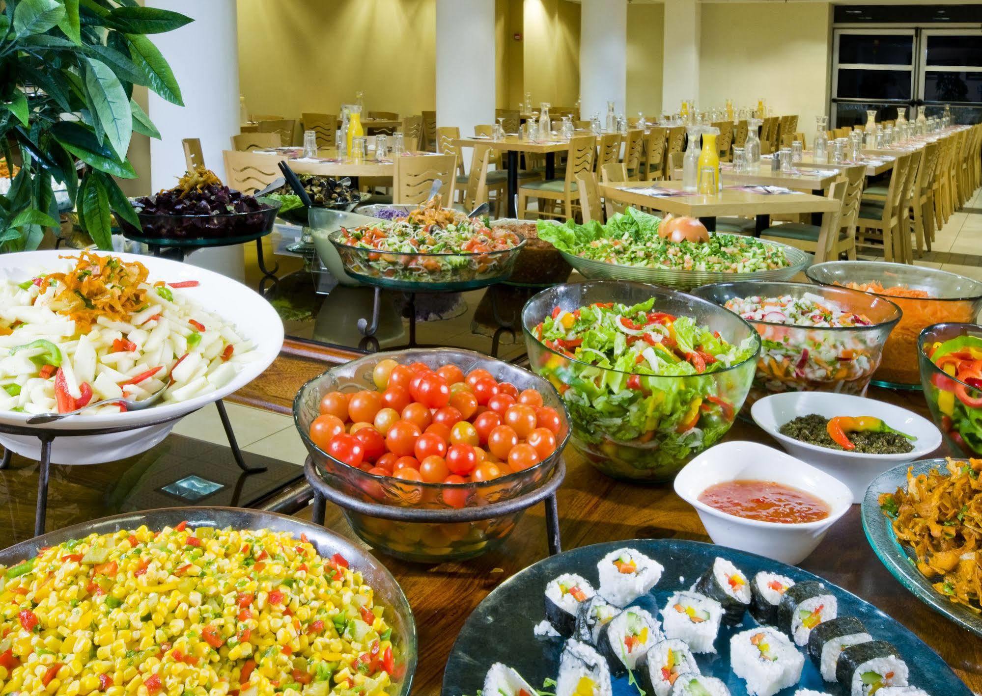 Leonardo Hotel Тиберия Екстериор снимка